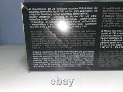 1/72 WW2 German Kriegsmarine U Boat submarine Plastic Model Kit SEALED