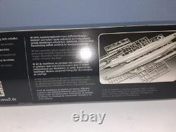 1/72 WW2 German Kriegsmarine U Boat submarine Plastic Model Kit SEALED