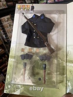 Dragon WWII 1/6 Kriegsmarine Warrant Officer Stabsbootsmann Georg Dieppe 1942