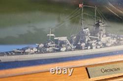 German Navy Kriegsmarine Fine Cased 10 Model Ship Gneisenau Ww2