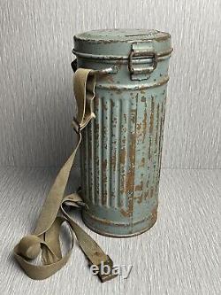 German Ww2 1944 Kriegsmarine Camouflaged Gas Mask Canister With Riveted Straps