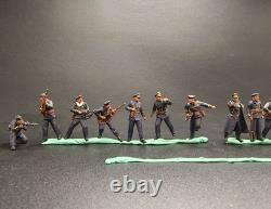 Handmade 1/72 WWII German Kriegsmarine Command Group, 14 Figures Officers Model