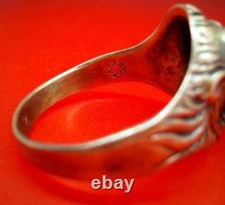 Original WW2 German 1942 Kriegsmarine U-boat officer Lion Ring with red garnet