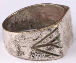 Original Ww 2 German Kriegsmarine U-143 Black Beetle Conning Tower Emblem Ring