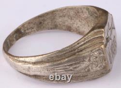 U 1008 Shark attack U-boat WW2 German ring naval submarine U-Boot Kriegsmarine