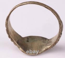 U 518 Tiger bites ship U-boat WW2 German ring naval submarine U-Boot Kriegsmarin