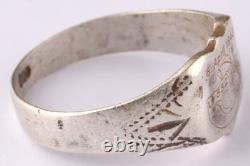 U-boat Kriegsmarine 6. April 1943 Swordfish attack ship U632 WW2 German ring nava