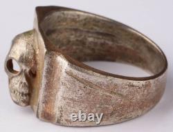 U103 Skull U-boat WW2 German ring naval submarine U-Boot Kriegsmarine Navy WWII