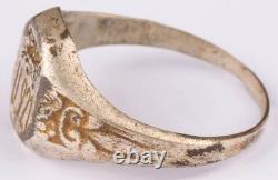 U921 Griffin U-boat WW2 German ring naval submarine U-Boot Kriegsmarine Navy WWI