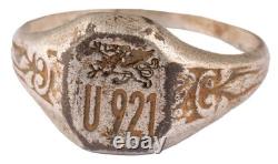 U921 Griffin U-boat WW2 German ring naval submarine U-Boot Kriegsmarine Navy WWI