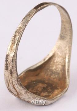 U921 Griffin U-boat WW2 German ring naval submarine U-Boot Kriegsmarine Navy WWI