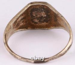 U921 Griffin U-boat WW2 German ring naval submarine U-Boot Kriegsmarine Navy WWI