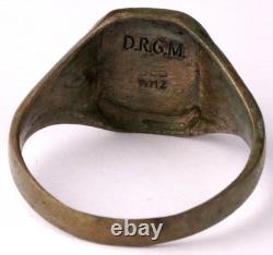 U992 U-boat WW2 German ring naval submarine U-Boot Kriegsmarine Navy WWII Marine