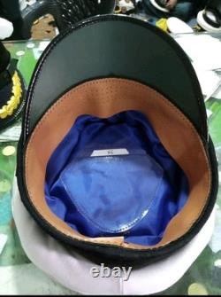 WW2 German Kriegsmarine Kapitan visor cap. White cotton top, single braided peak