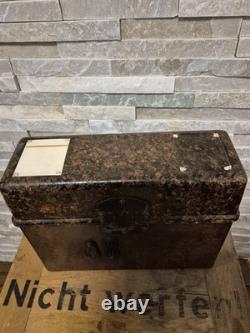 WW2 rare German Field Telephone F33 Kriegsmarine used, Yellow tab on top, 1944