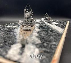 WWII 1/700 DKM Z-39 & Scharnhorst Trop Launching Sea Diorama (Tamiya)