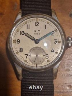 WWII German Kriegsmarine K. M. 592 Wristwatch Exceptional Dial, keeps excelle